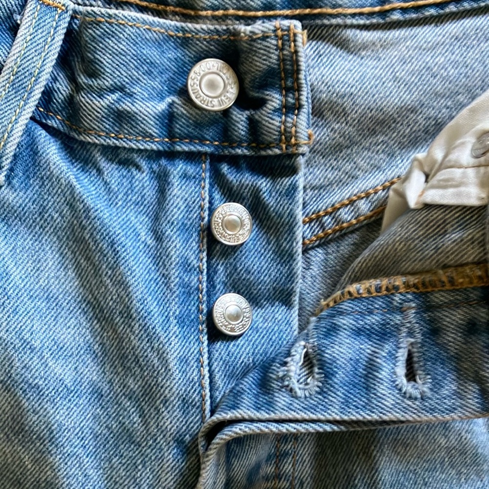 Levi’s 501 with silver stripe - Picture 7 of 8